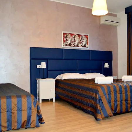 Check-Inn Rooms-3