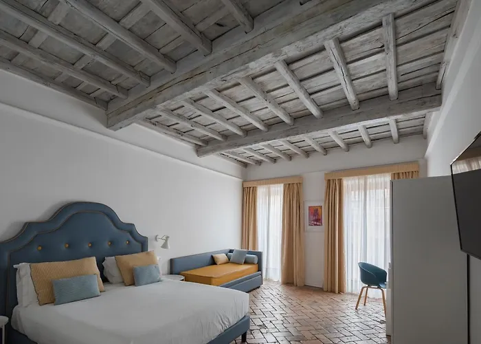 Palazzo Lupardi Relais Bed & Breakfast Rome